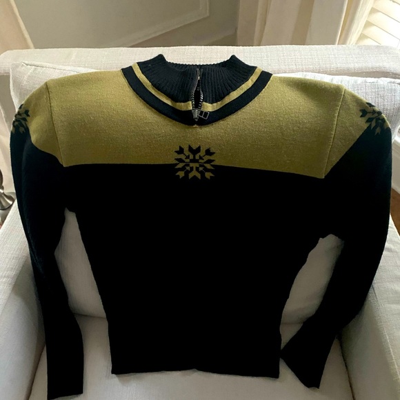 EUC Vintage Nils Sweater - Picture 3 of 13